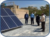 بازدید کارشناسان شرکت توزیع برق استان به همراه مدیریت شرکت توزیع برق اهر از روند اجرای پروژه طرح نیروگاه خورشیدی 5kw
